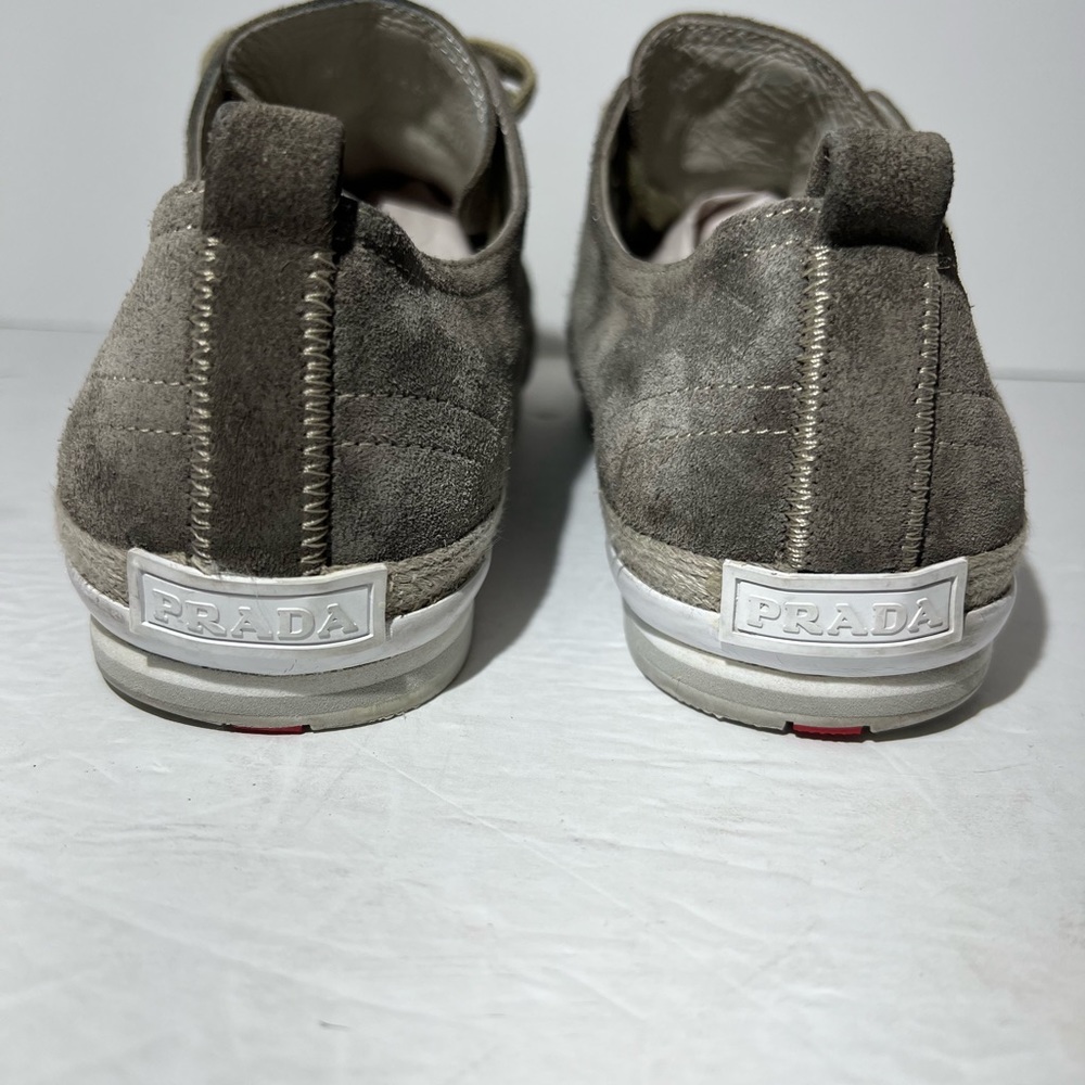 Men’s Prada suede 4E2446 sport shoes, size 7.5. - Picture 2 of 7